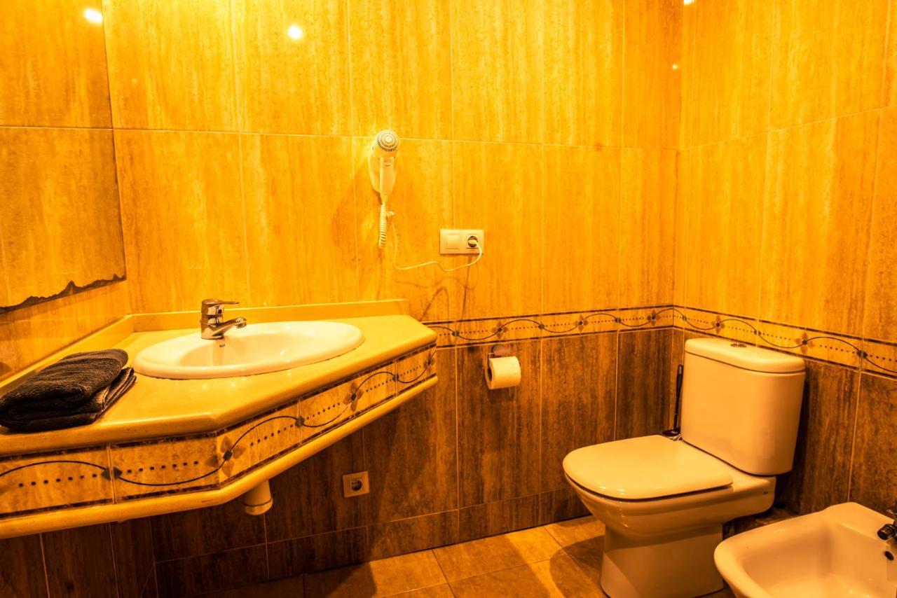Apartaments Yaco Льорет-де-Мар Экстерьер фото